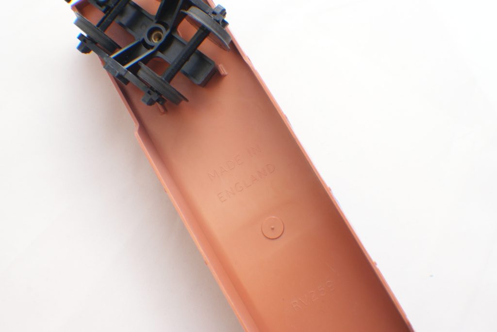 Big Big Train caramel gondola 4
