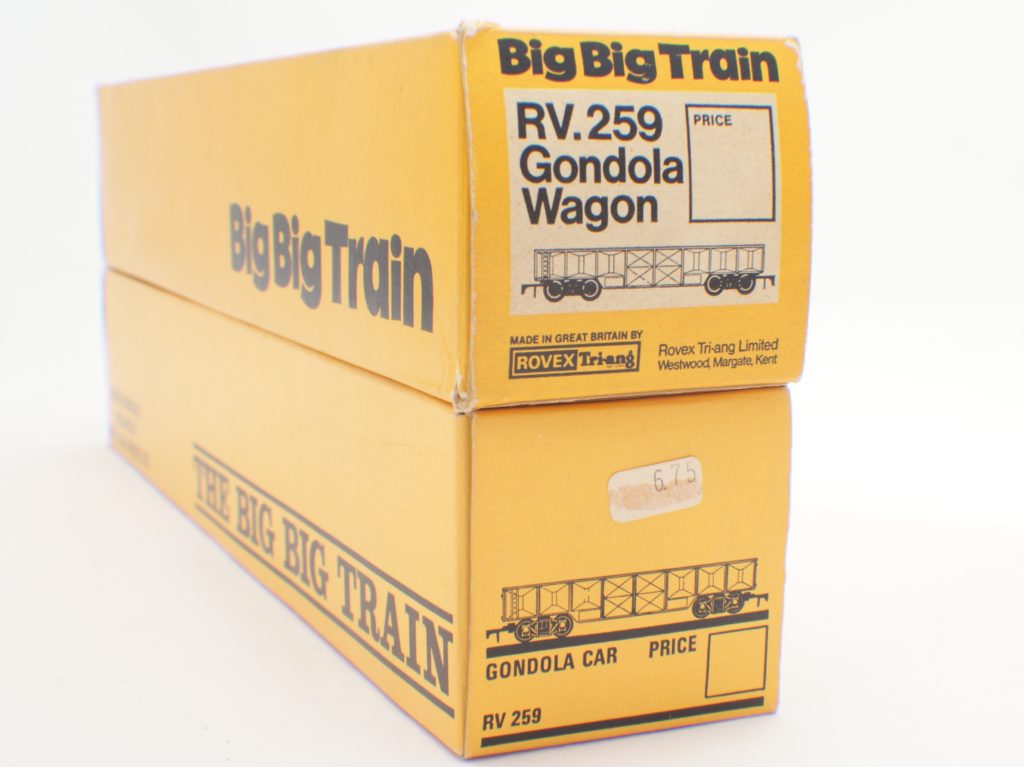 Big Big Train RV259 2 logos 2