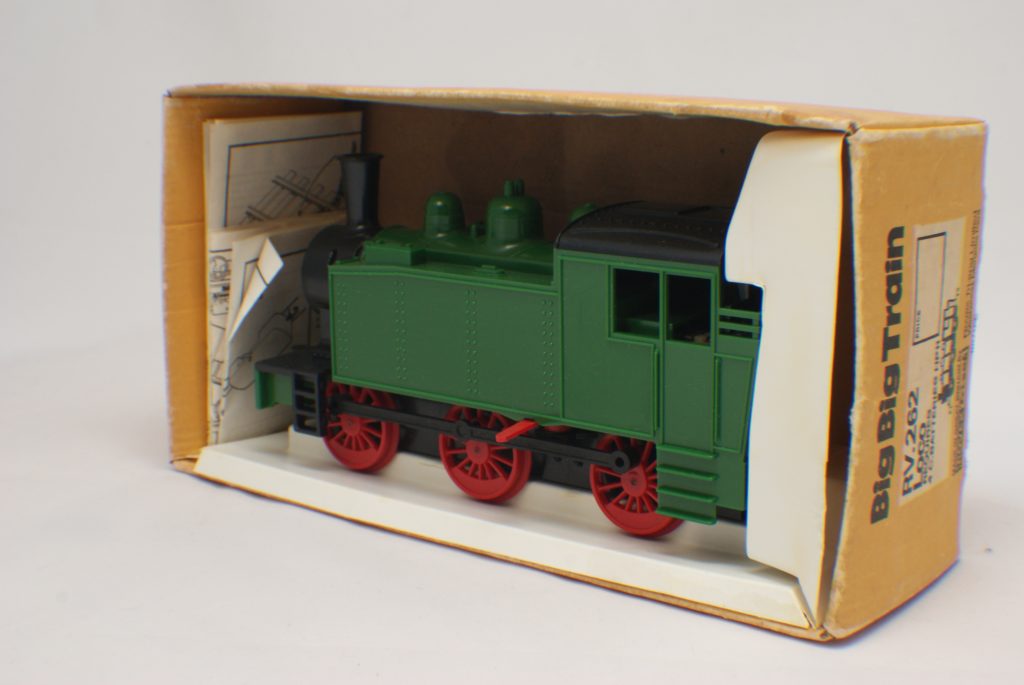 Big Big Train RV262 boxed 2